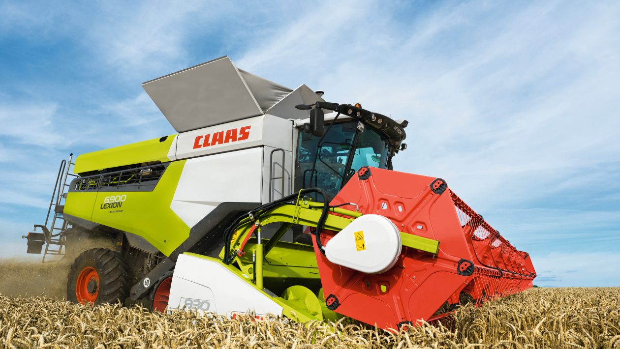 CLAAS LEXION Combine Harvester